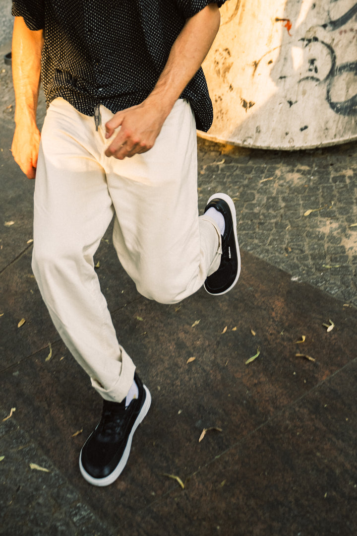 Barebarics Bravo - Black & White - Cuero