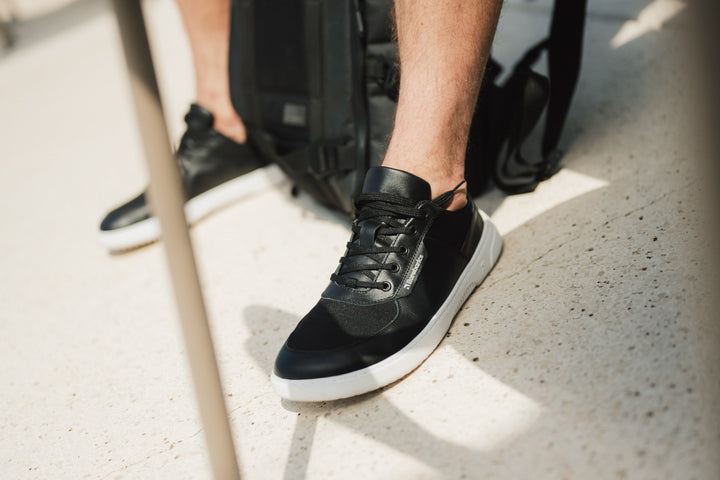 Barebarics Bravo - Black & White - Cuero