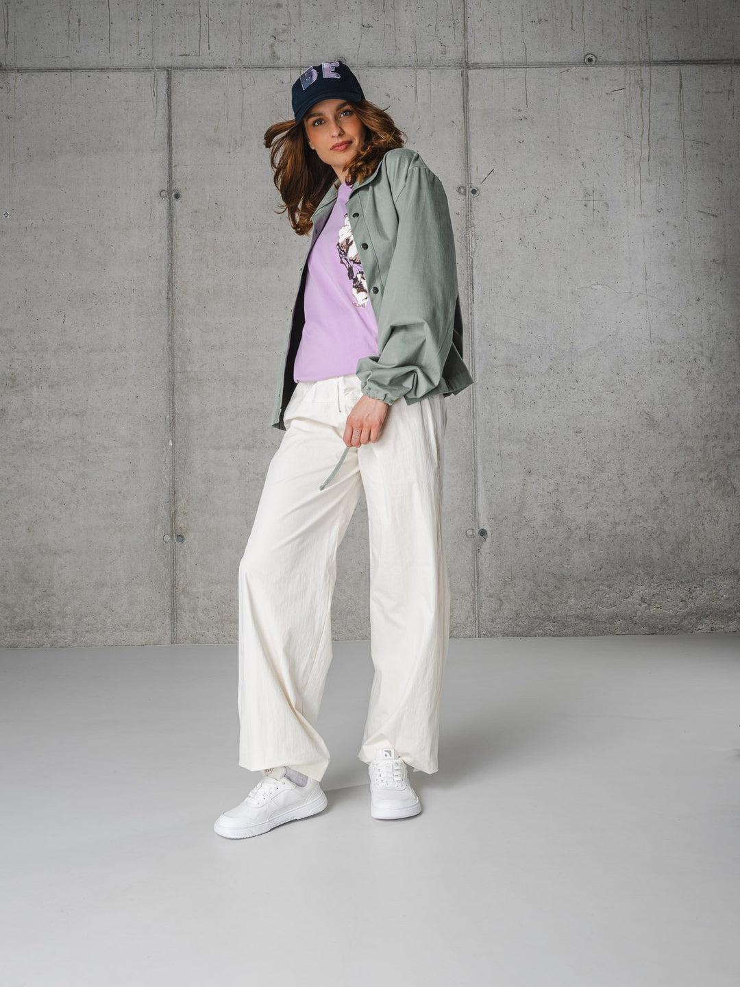 Barebarics Zing - All White - Cuero