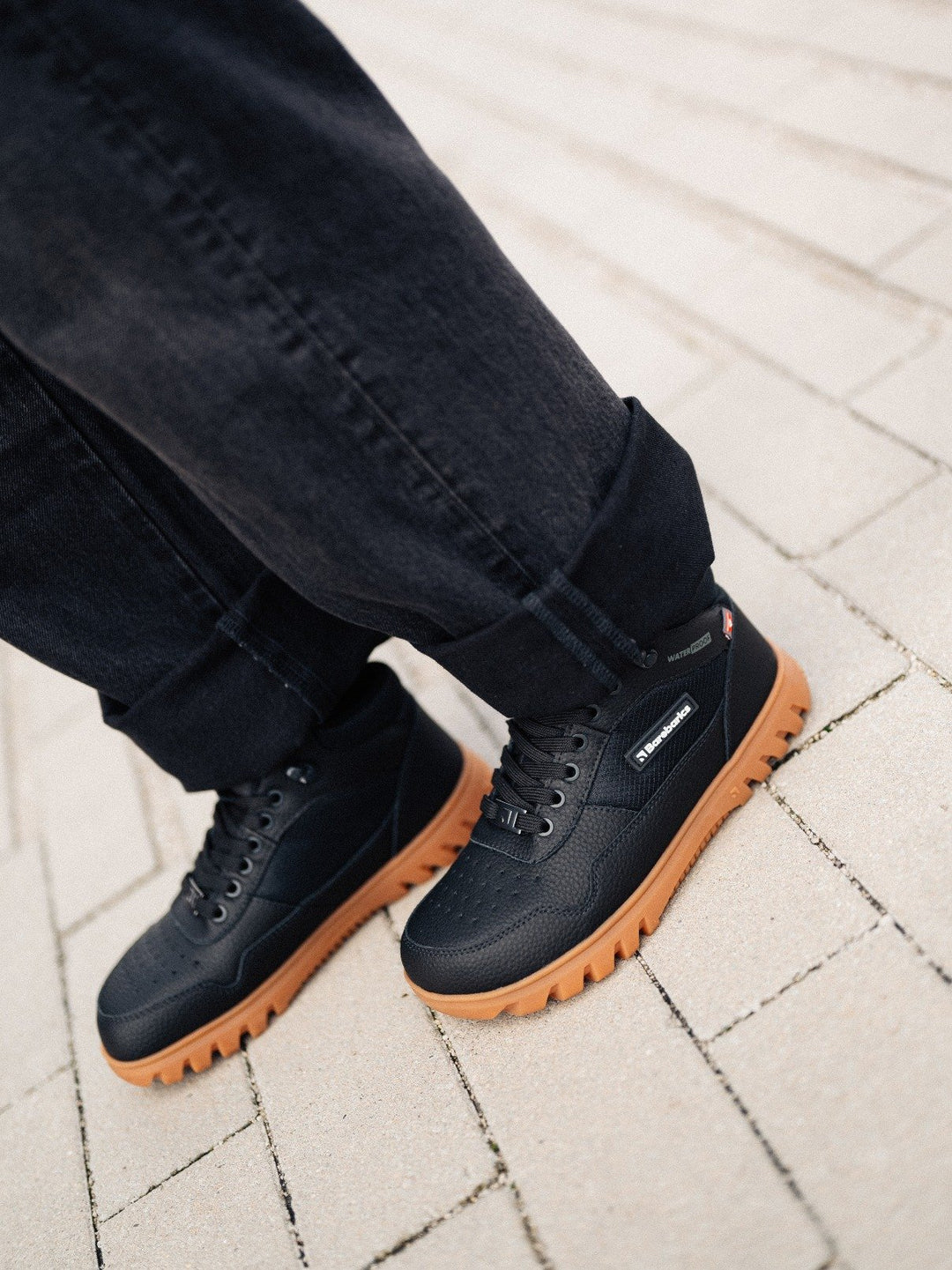 Zapatillas Barebarics Urban Edge Waterproof – Negro
